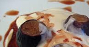 Vanilla Port Poached Figs with Honey Cream