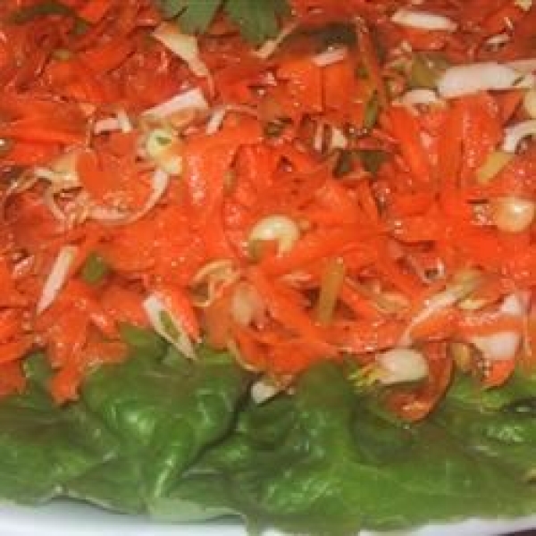 Carrot-Bean Sprouts Salad