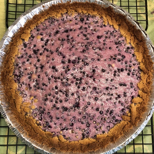 Sour Cream Elderberry Pie