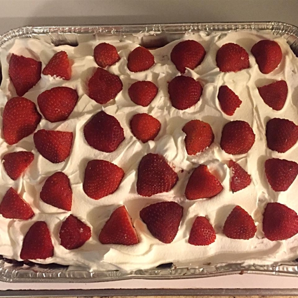 Triple Strawberry Cake