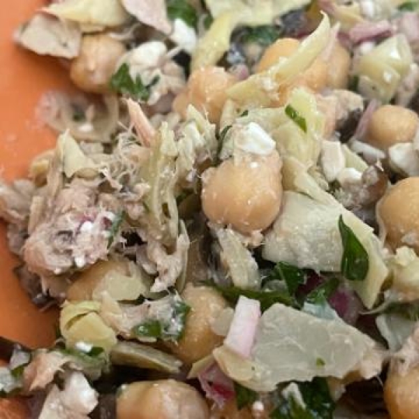 Tuna and Chickpea Salad