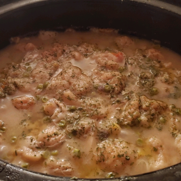 Slow Cooker Creamy Chicken and Dumplings