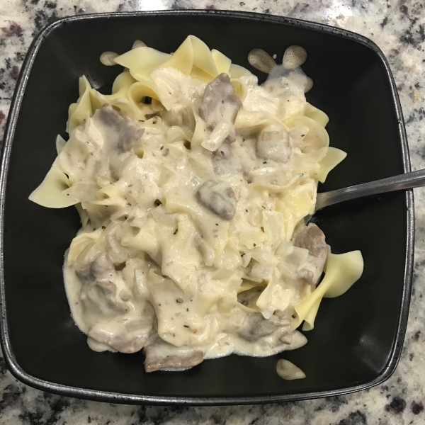 Beef Stroganoff with White Wine