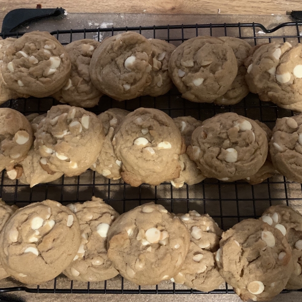 White Chocolate Coconut Macadamia Cookies