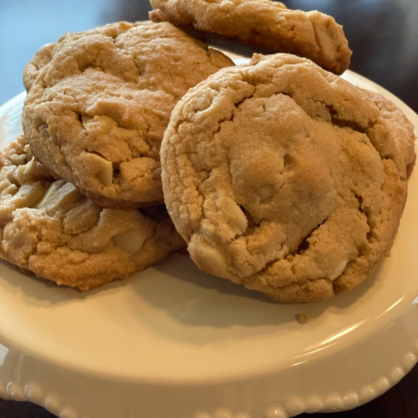 White Chocolate Macadamia Nut Cookies II