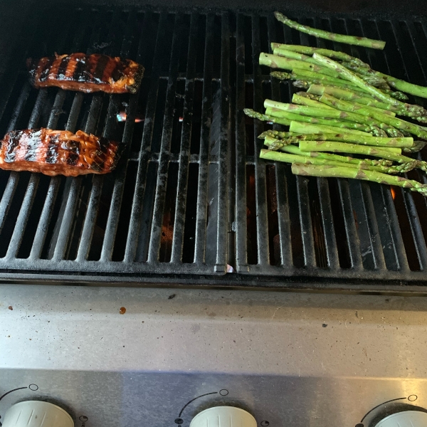 Grilled Asian Asparagus