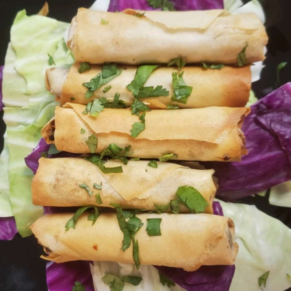 Traditional Filipino Lumpia