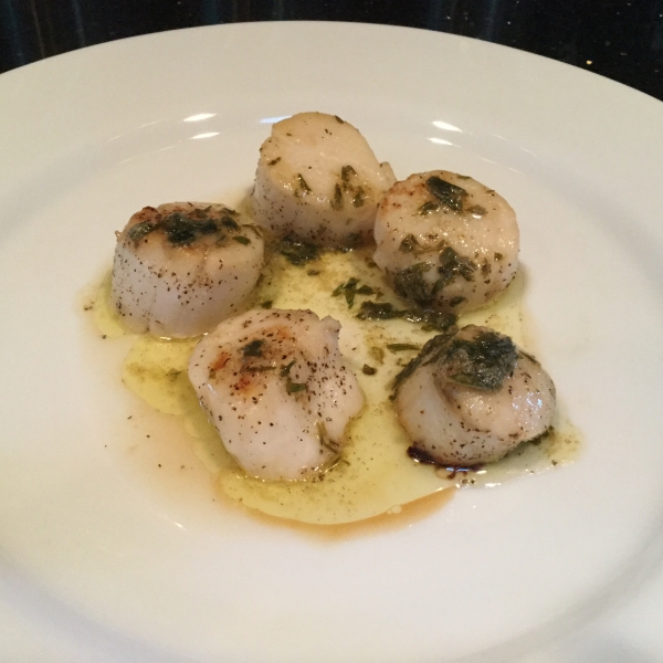 Tarragon Lover's Scallops