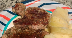 Pork Chops with Raspberry Sauce