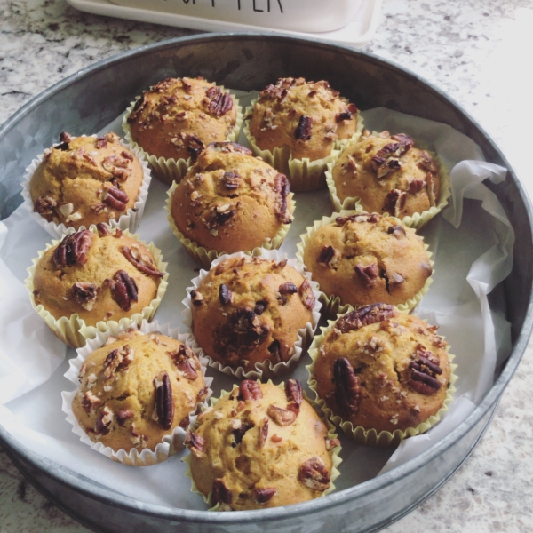 Pumpkin Chocolate Chip Muffins