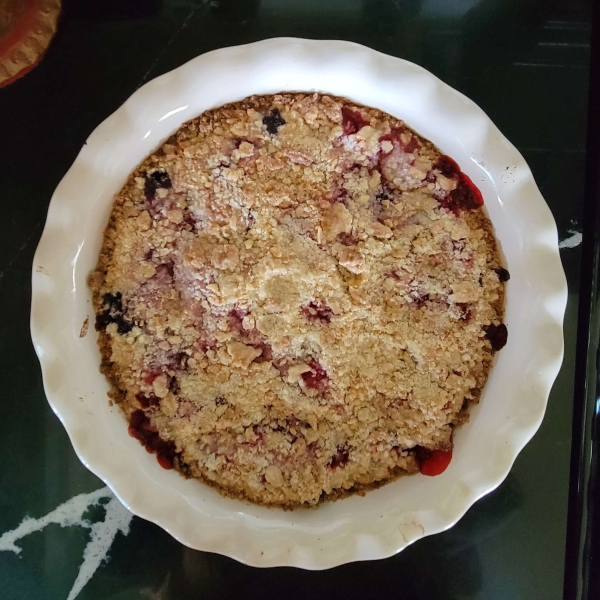 The Ultimate Berry Crumble