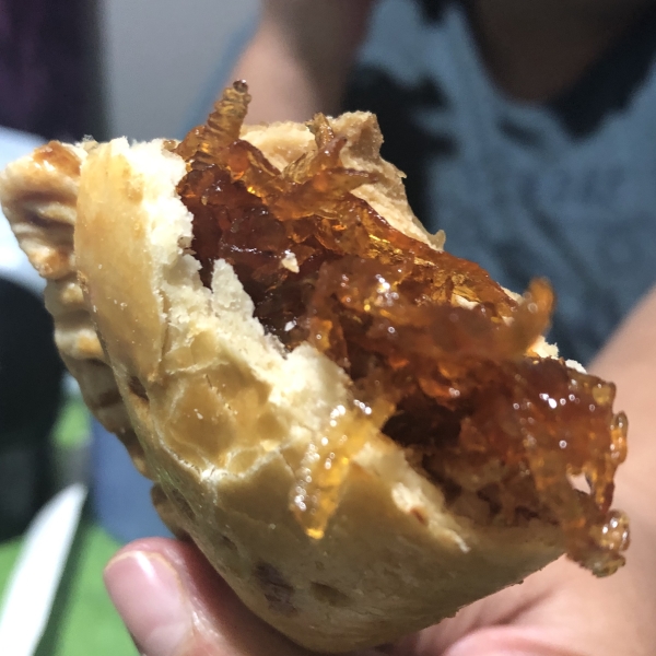 Pastit (Papaya Turnover)