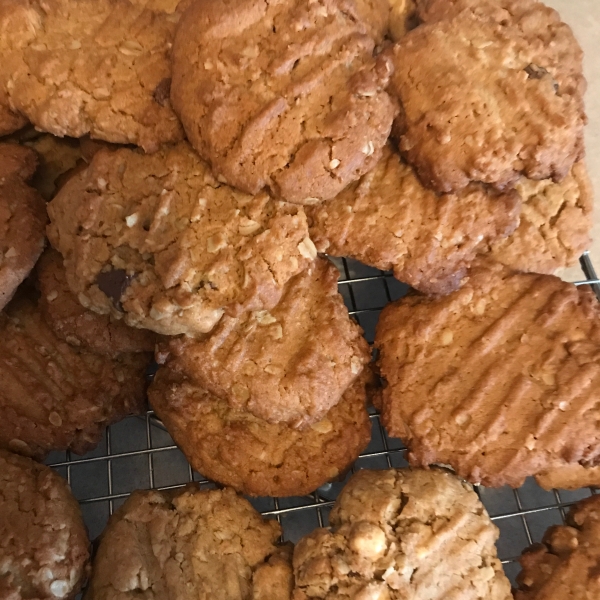 Peanut Butter Oatmeal Cookies