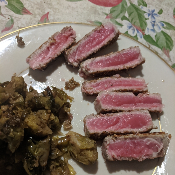 Super Easy Seared Ahi Tuna