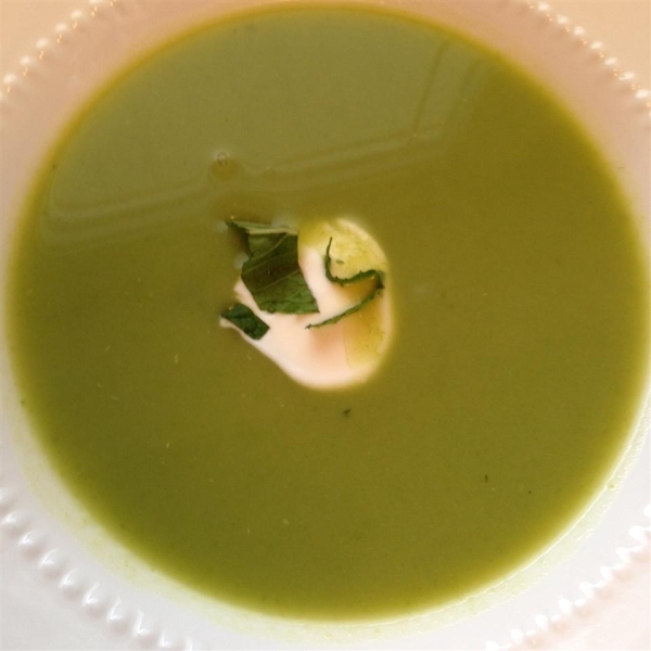 Chilled Sugar Snap Pea Soup