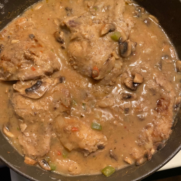 Pork Chops Smothered in Onion Gravy
