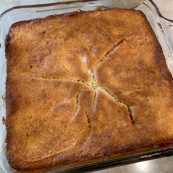 Easy Cherry Cobbler