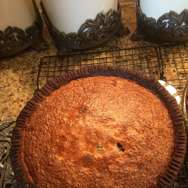 Walnut Raisin Pie