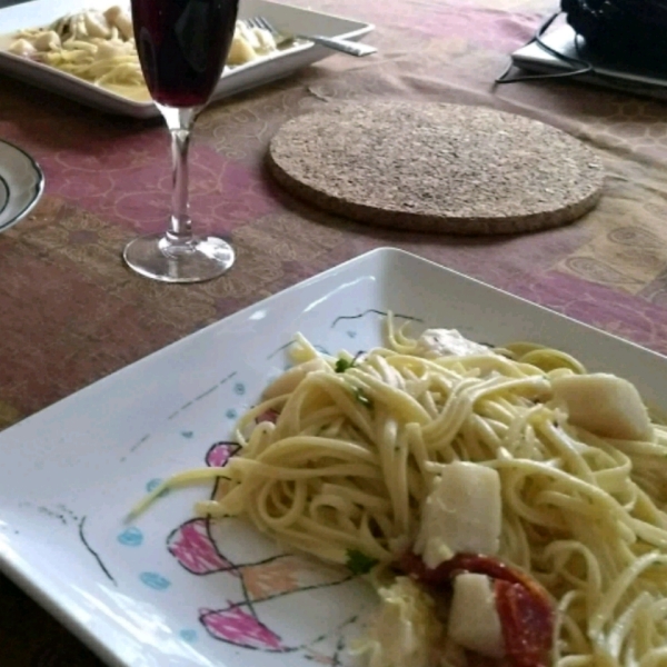 Linguine with Seafood and Sundried Tomatoes