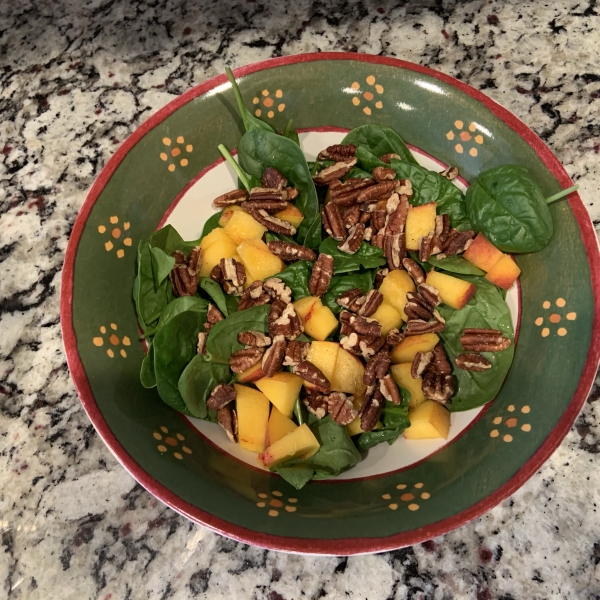 Spinach Salad with Peaches and Pecans