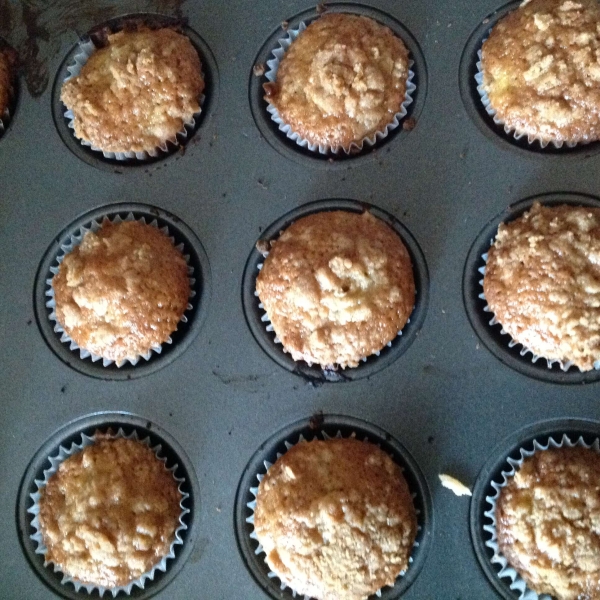 Peach Cobbler Muffins