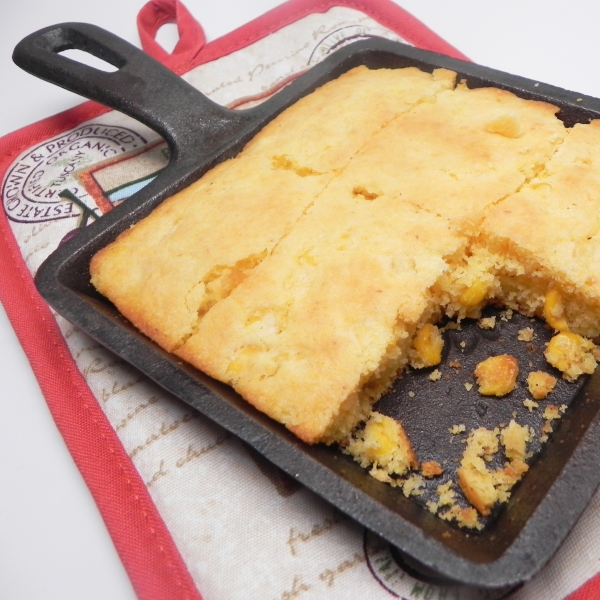 Moist Vegan Cornbread