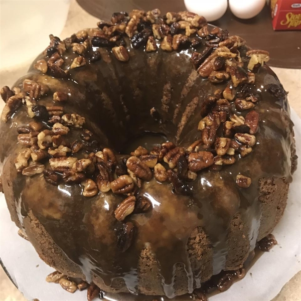 Carol's Butter Pecan Cake