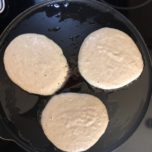 Whole Grain Banana Pancakes