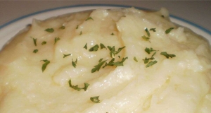 Garlic-Feta Mashed Potatoes