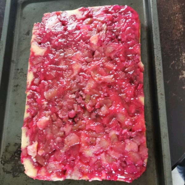 Upside Down Rhubarb Cake