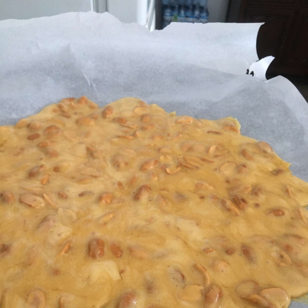 Mom's Best Peanut Brittle