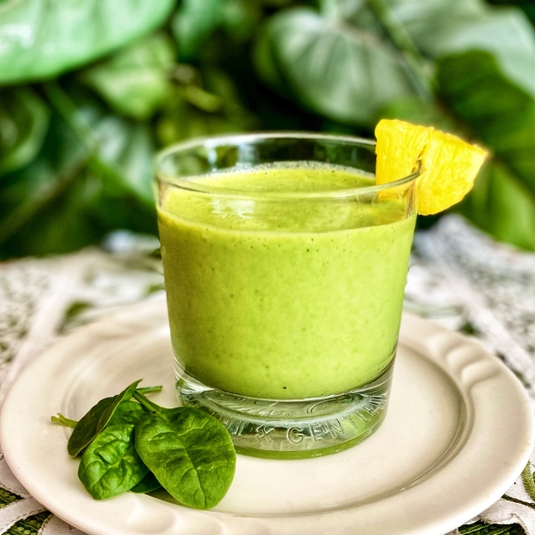 Frozen Pineapple and Spinach Smoothie