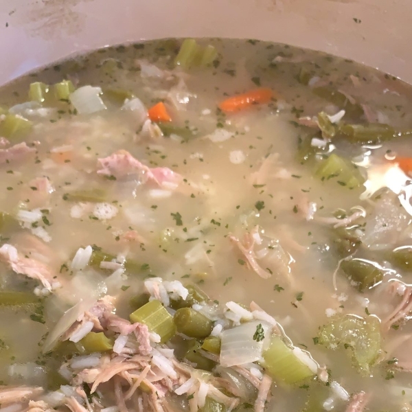 Classic Turkey and Rice Soup