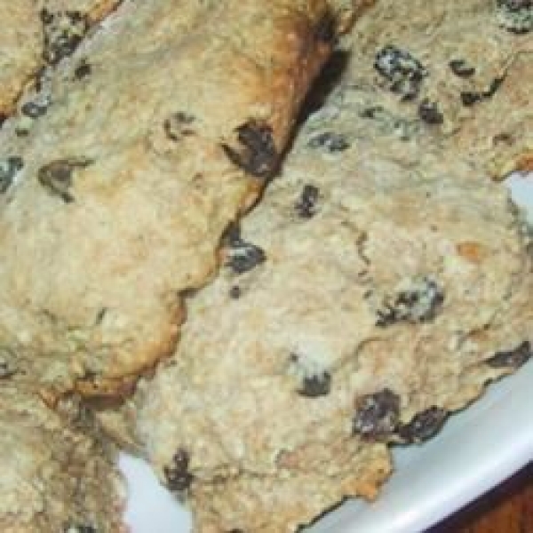 Oatmeal-Currant Scones