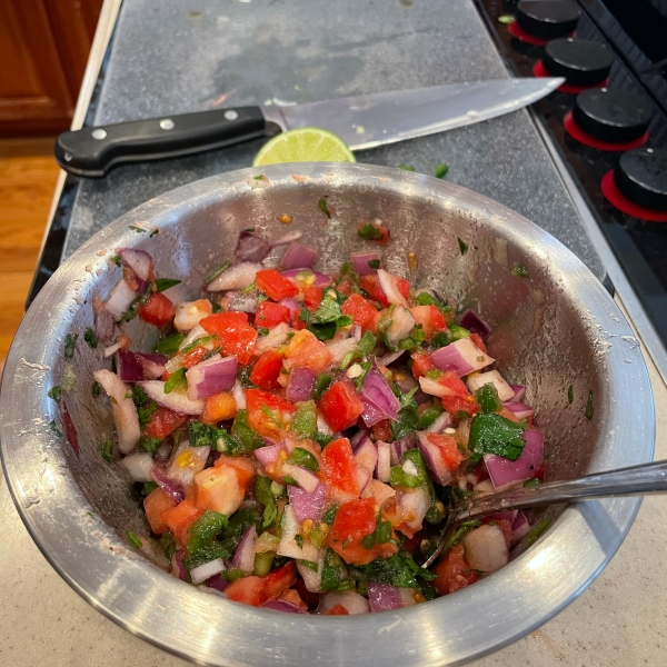 How to Make Pico de Gallo