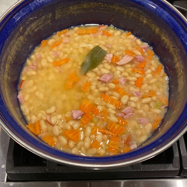 Basic Ham and Bean Soup