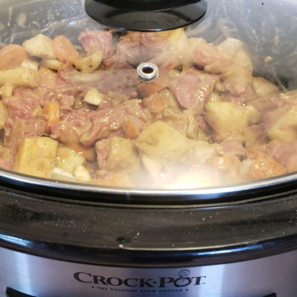 Campbell's® Slow Cooker Savory Pot Roast