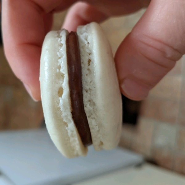 Macaron (French Macaroon)