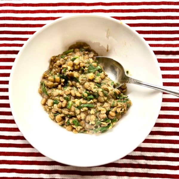 Syrian-Style Lentil and Spinach Soup