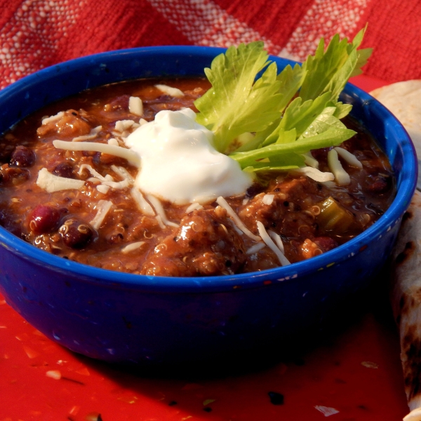 Quinoa, Bean, and Ground Turkey Chili