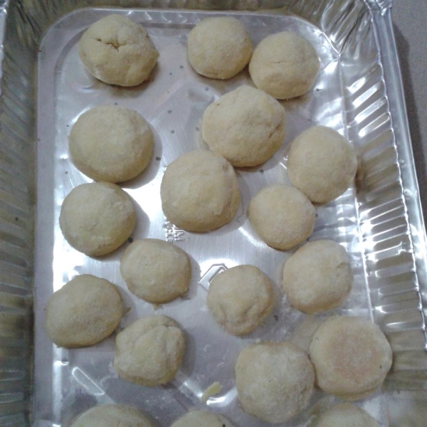 Amaretto Butter Balls