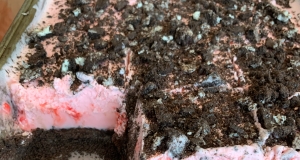 Cookies and Peppermint Ice Cream Cake