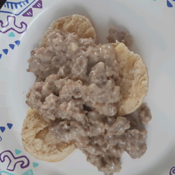 Creamy Biscuits and Gravy