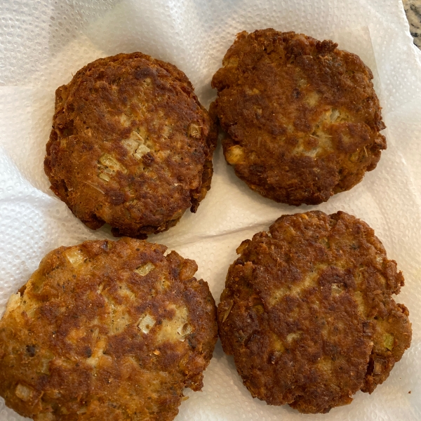 Salmon Cakes