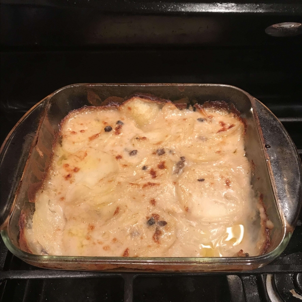 Mom's Red Scalloped Potatoes