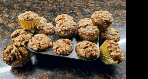 Pumpkin Apple Streusel Muffins