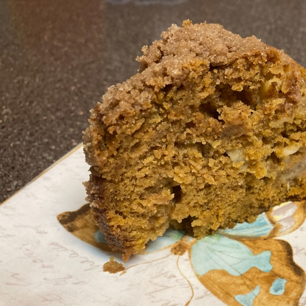 Pumpkin Apple Streusel Muffins