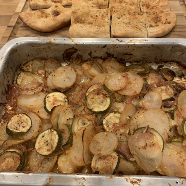 Briam (Greek Baked Zucchini and Potatoes)