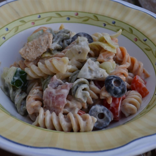 Chicken Alfredo Pasta Salad