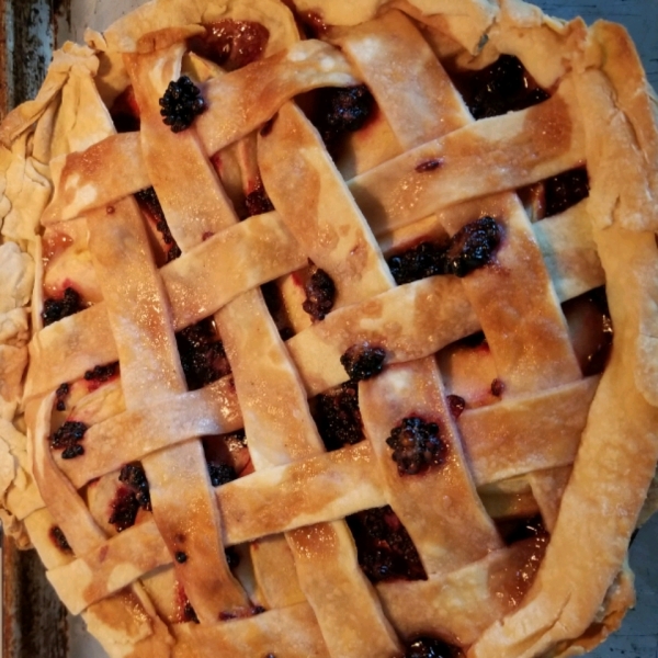 Apple Blackberry Pie